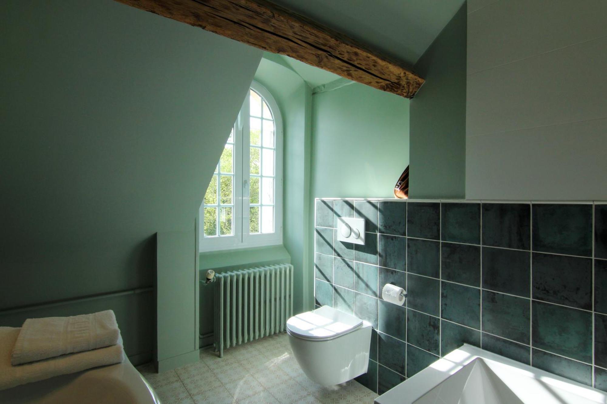 Chateau Du Bois Guibert Bonneval  Room photo